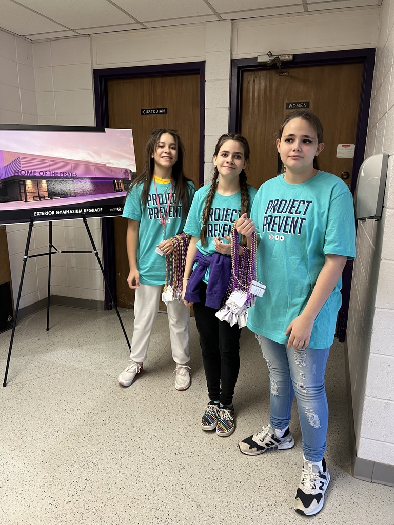 Pirate SWAG students sharing information about tobacco.
